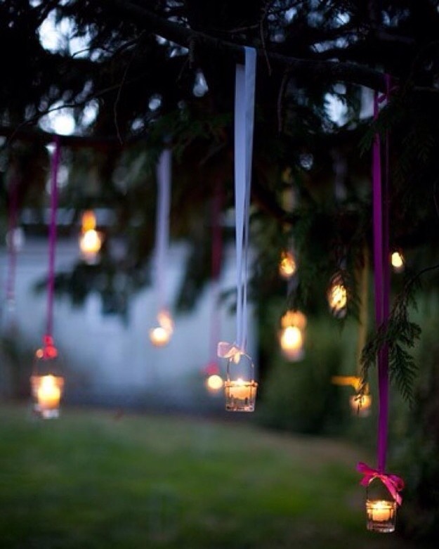 Hanging tea lights