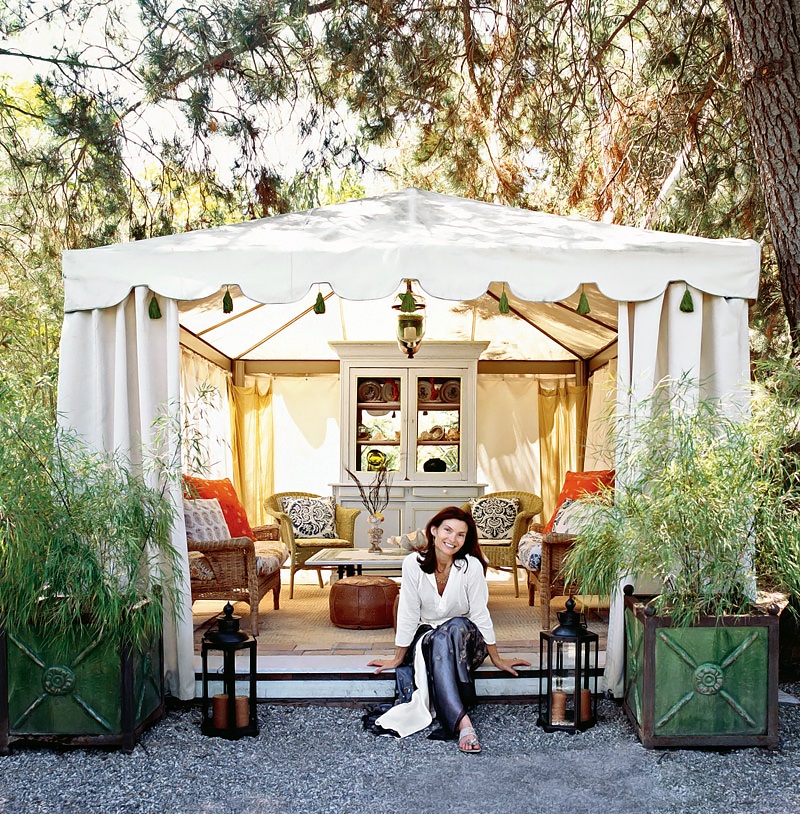 italian-canvas-tent-veranda-decorated-in-different-styles