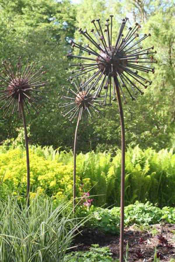 Awesome Metal Projects For Outdoor Decorations