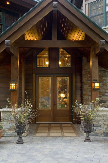 Charming Rustic Entry Design