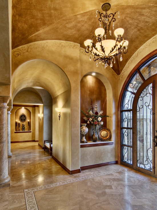 Charming Traditional Entry Design