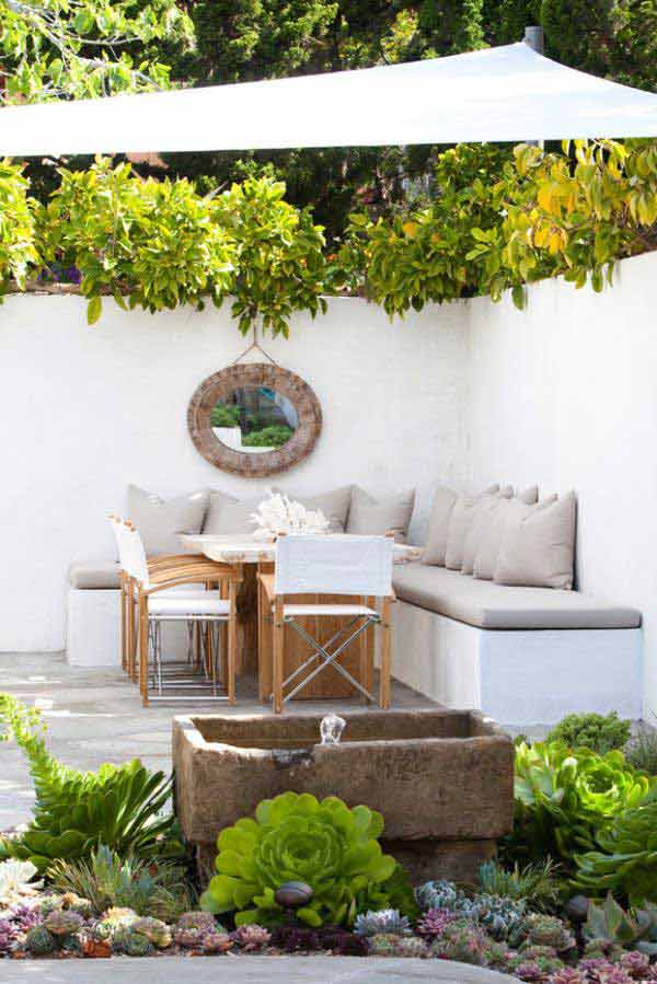 Classic Outdoor Dining Spaces