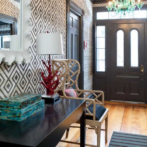 Classy Eclectic Entry Design