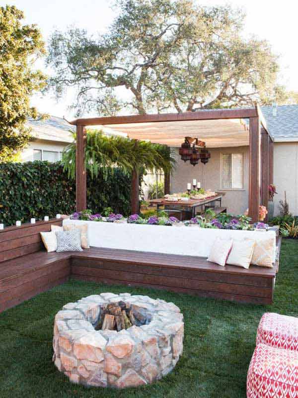 Classy Outdoor Dining Spaces