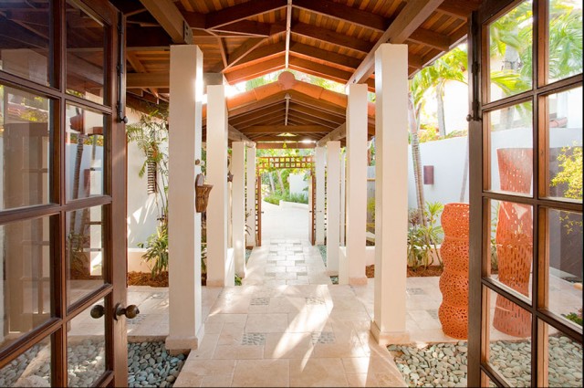 Cool Tropical Entry Design