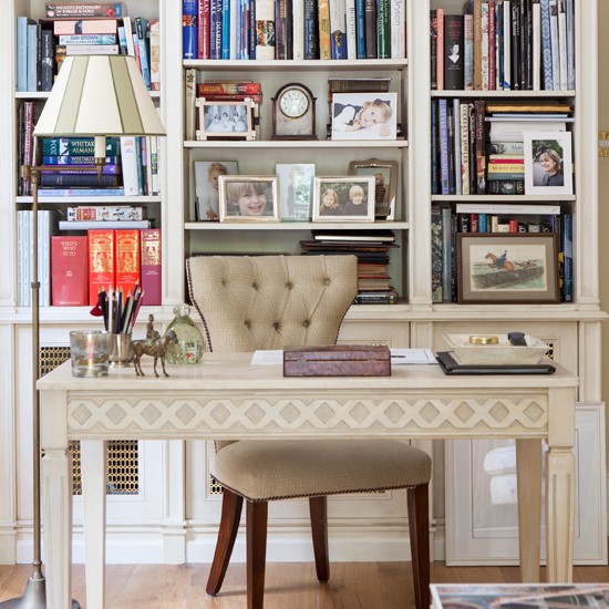 Cream-Home-Office-Homes-and-Gardens