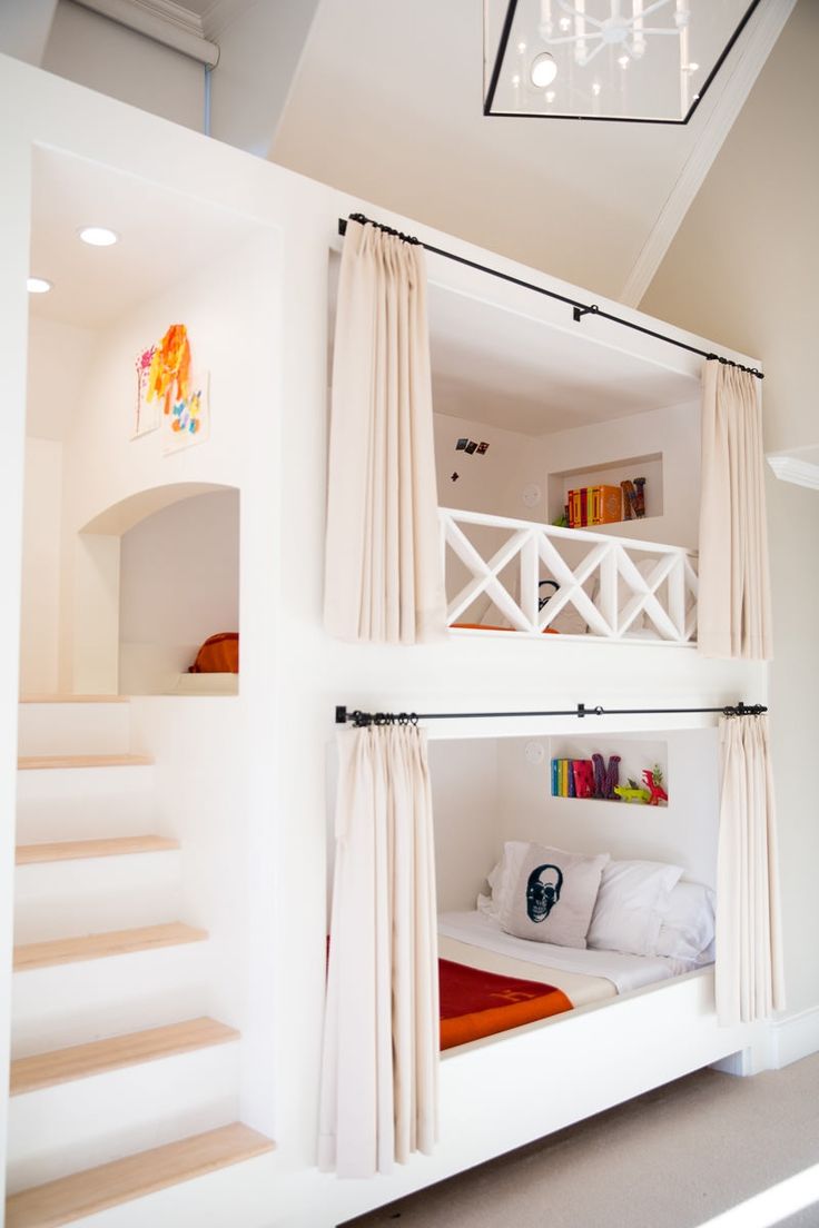 Diy-Bunk-Bed-Mediterranean-Kids-Room-Design