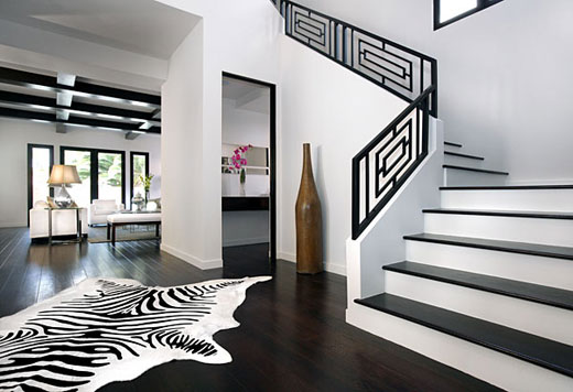 Fabulous Black And White Interior Design