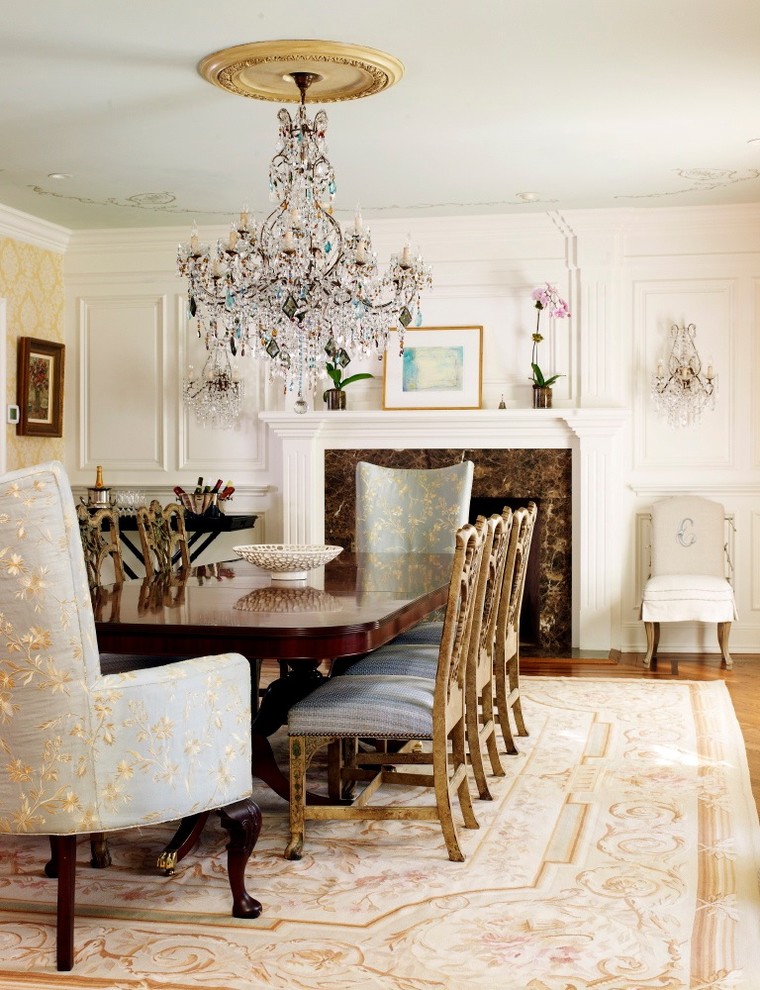 Fabulous Victorian Dining Room Design