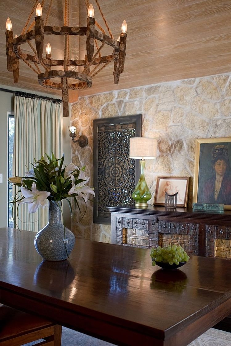 Formal-dining-room-with-Spanish-Colonial-style