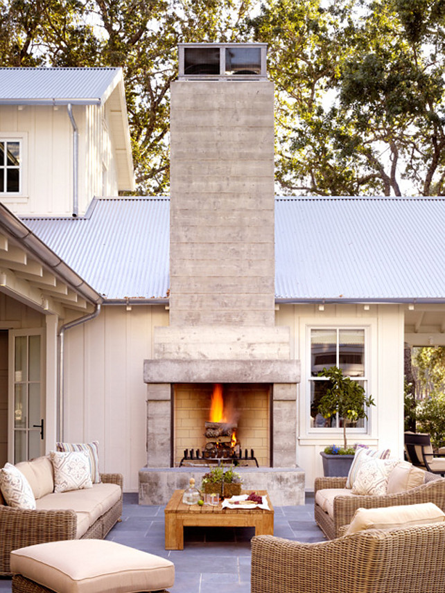 Transitional-Outdoor-Fireplace-Sitting-Area-Design