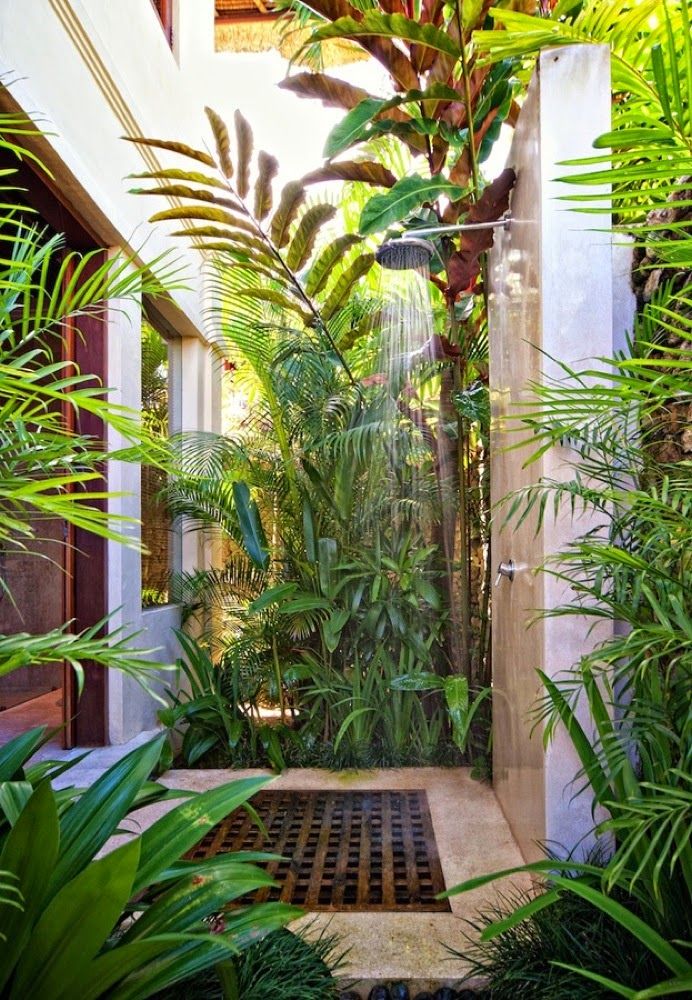 Tropical-Outdoor-Shower-Design