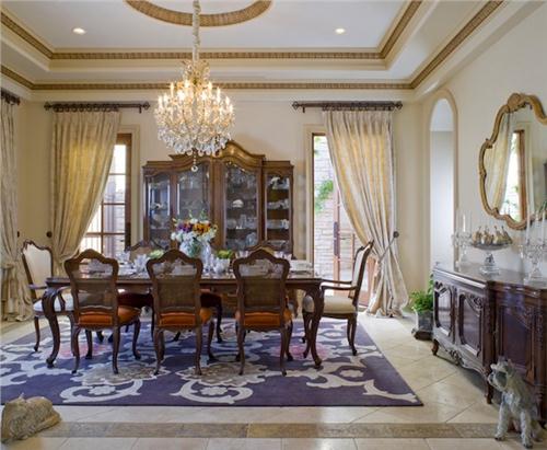 traditional-victorian-colonial-formal-dining-room