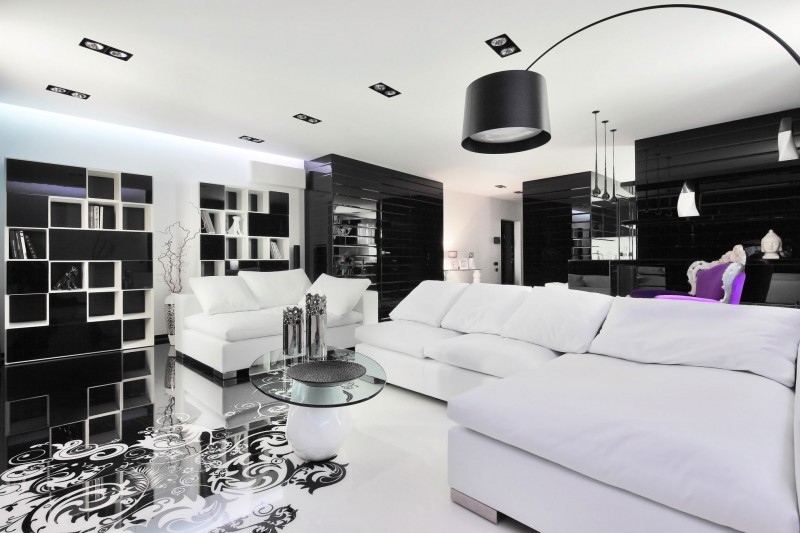 Amazing-black-and-white-living-room-with-lone-purple-chair-in-the-backdrop