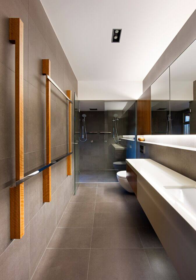 Awesome Bathroom With Walk In Showers