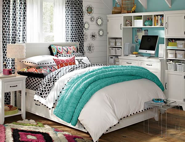 Classy Teenage Girls Bedroom