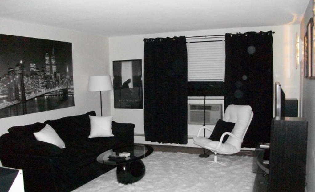 Cool-Black-and-White-Living-Room-Ideas