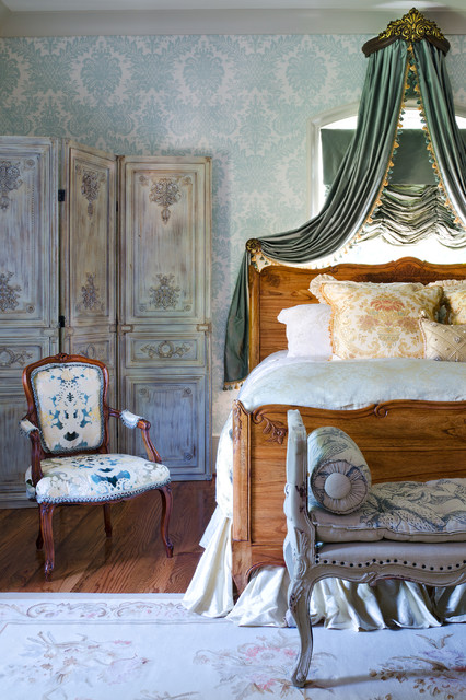 Cool Victorian Bedroom Design