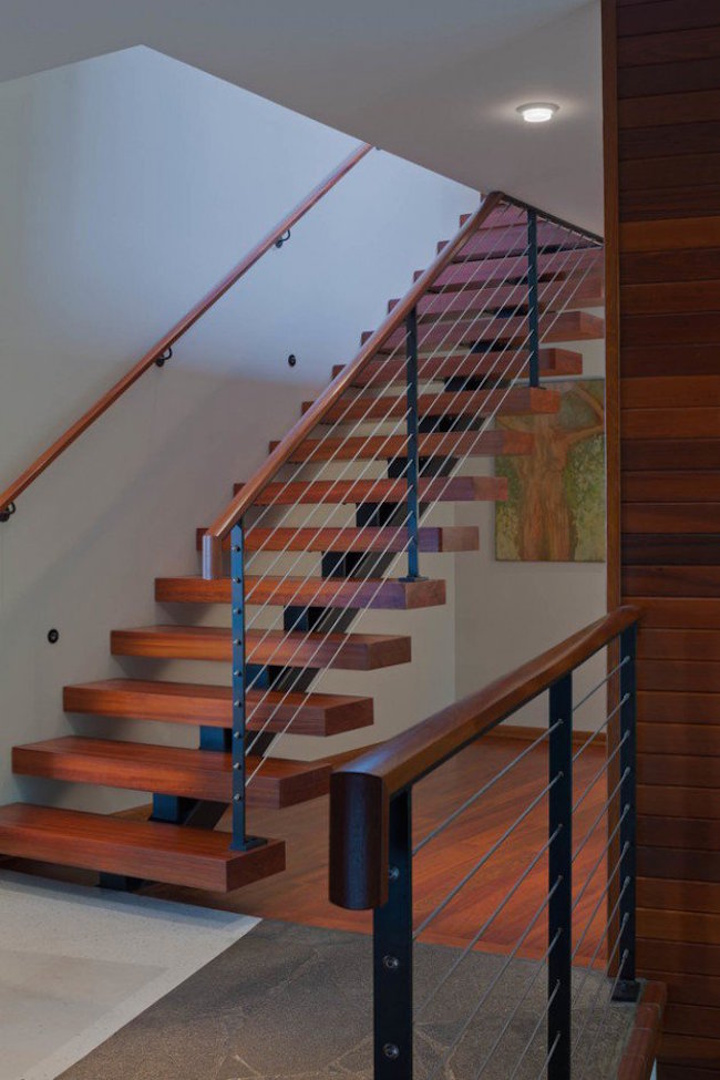 Mid-Century-Modern-Staircase-Design