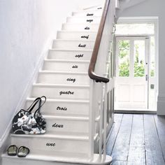 Shabby Chic Staircase Designs