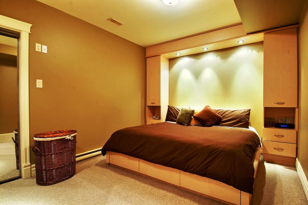 Stunning Basement Bedroom Ideas