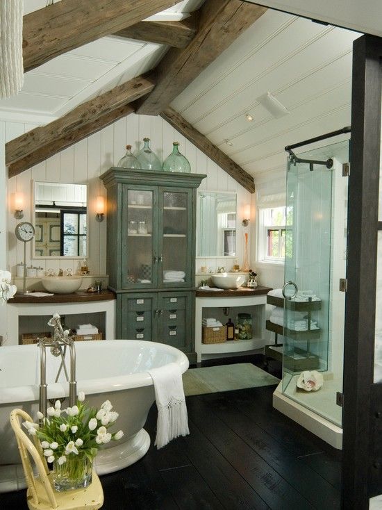 cozy-and-relaxing-farmhouse-bathroom-design