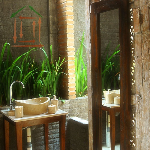 tropical-bathroom-decor-ideas