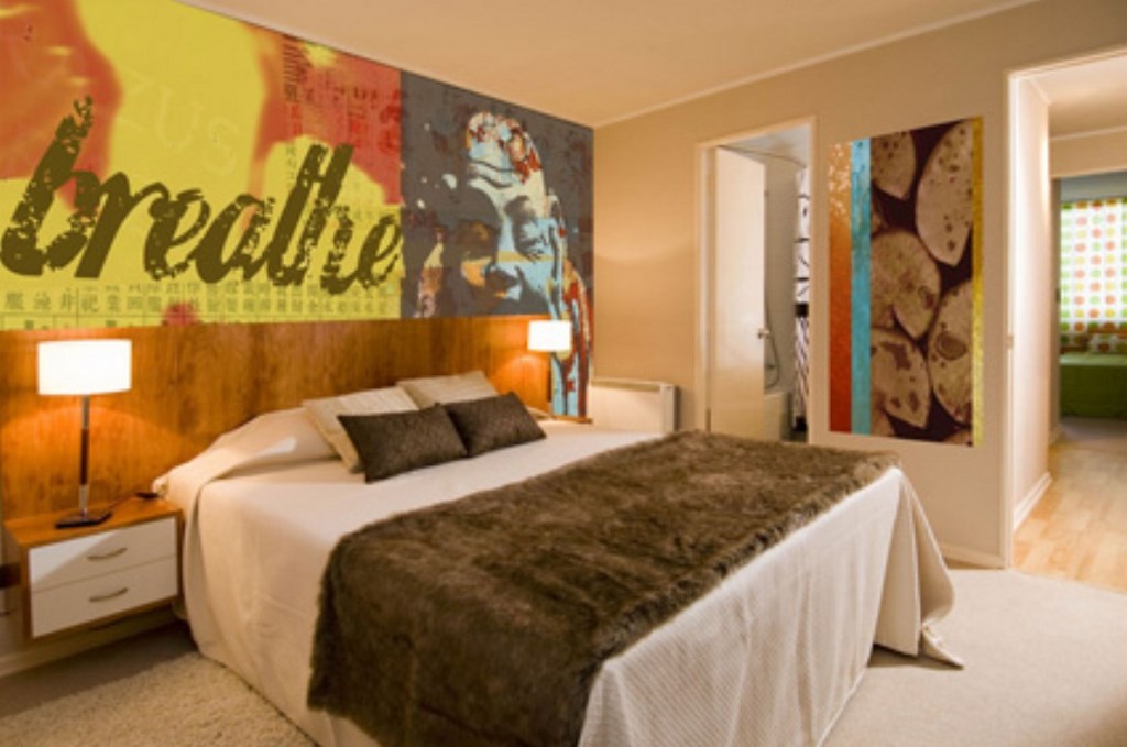 Pop-Art-bedroom-Wall-Mural