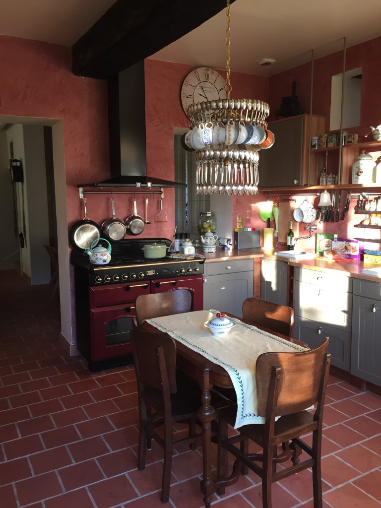 Vintage-Victorian-Kitchen-Design