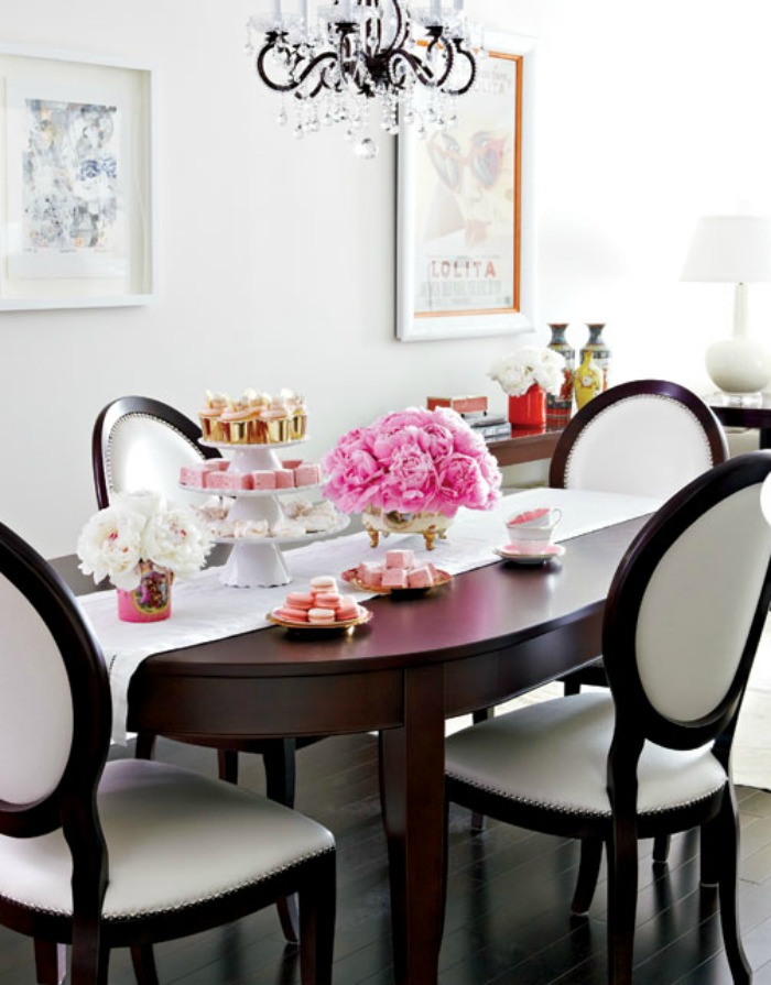 glam-feminine-dining-room-ideas