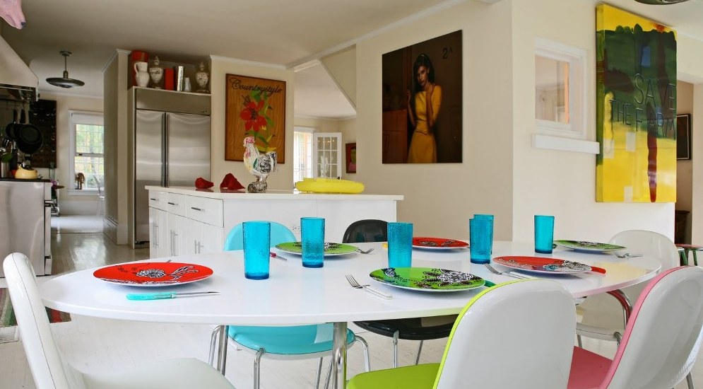 Marvelous Colorful Dining Room Design