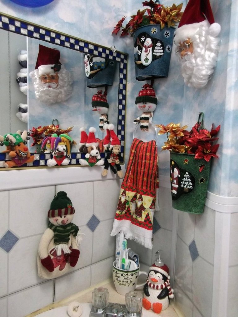bathroom-christmas-decoration-ideas