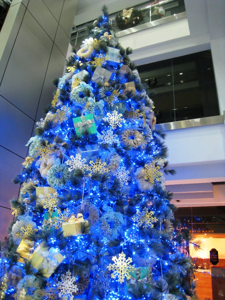 Blue-Christmas-Tree