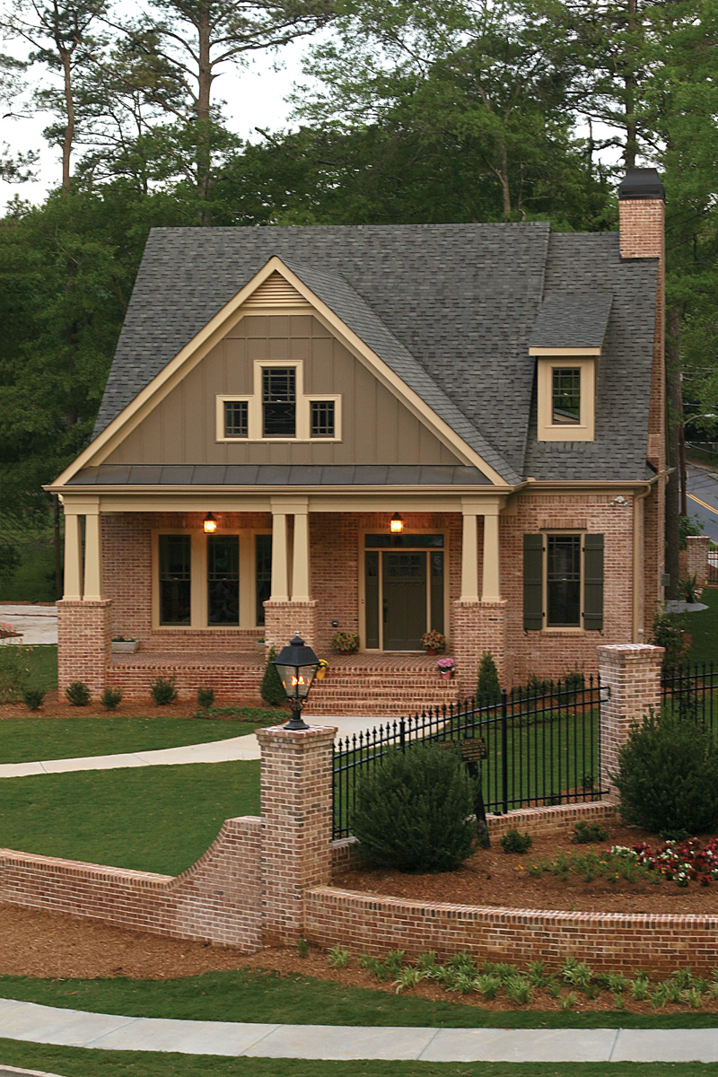 Brick-Craftsman-Style-House-Exterior-Design-1