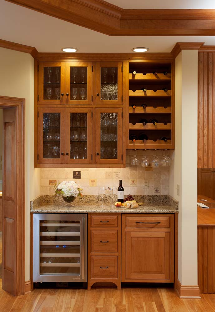 Home-Wet-Bar-Cabinets