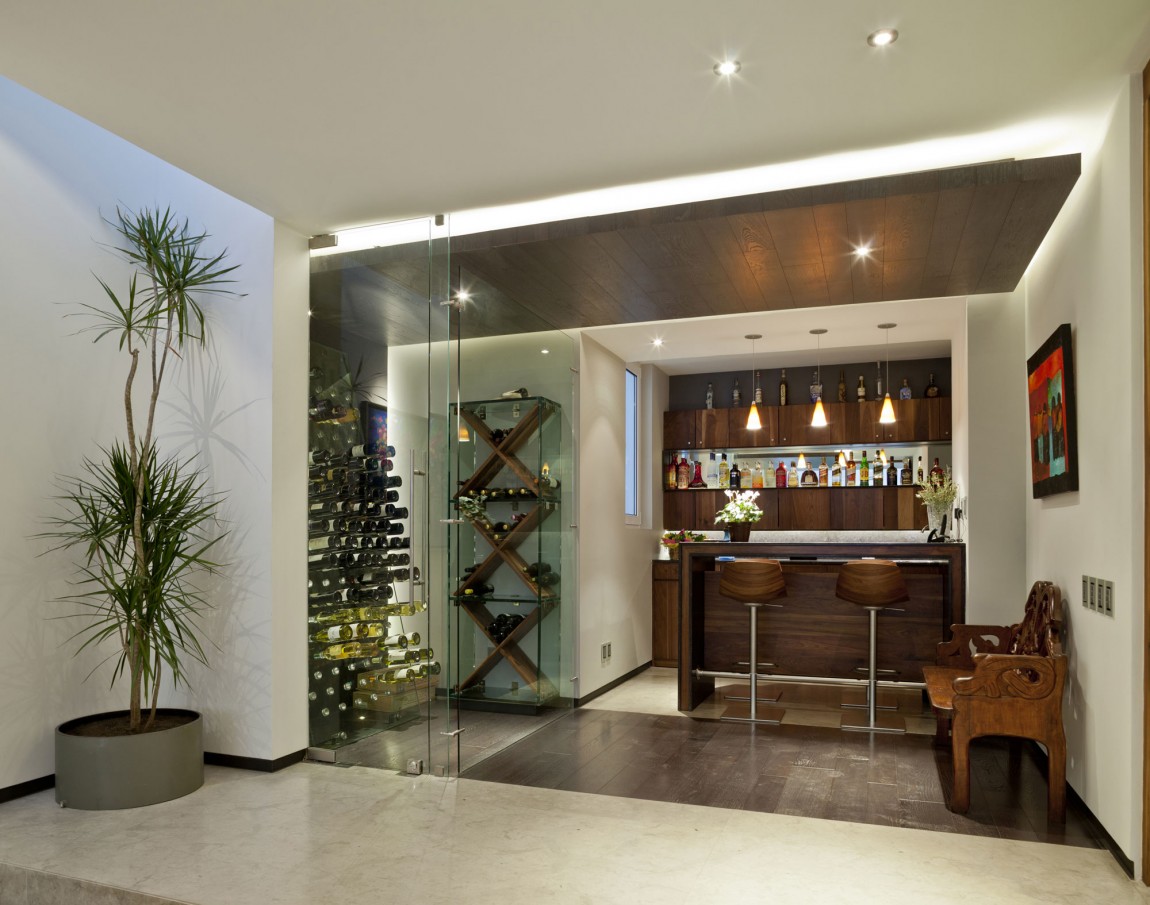 30 Stylish Contemporary Home Bar Design Ideas - Interior Vogue