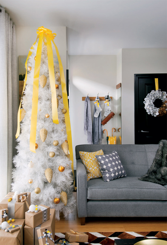 yellow-and-white-christmas-tree