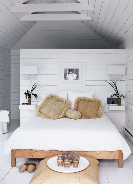 beautiful-beach-and-sea-inspired-bedroom-designs-16