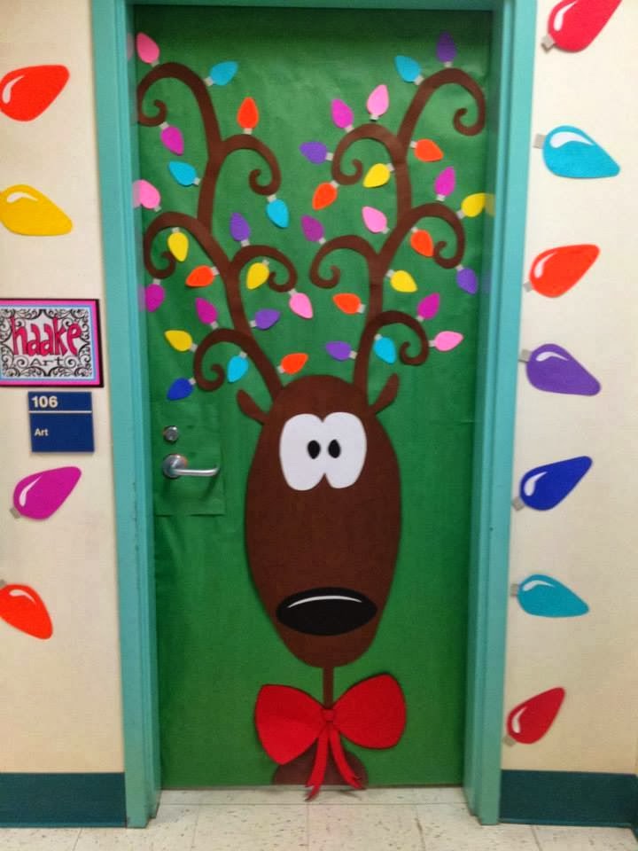 awesome-christmas-classroom-door-decoration