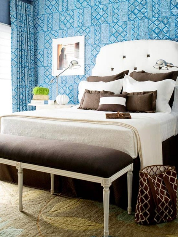 blue-and-brown-bedroom-wall-decorating-ideas