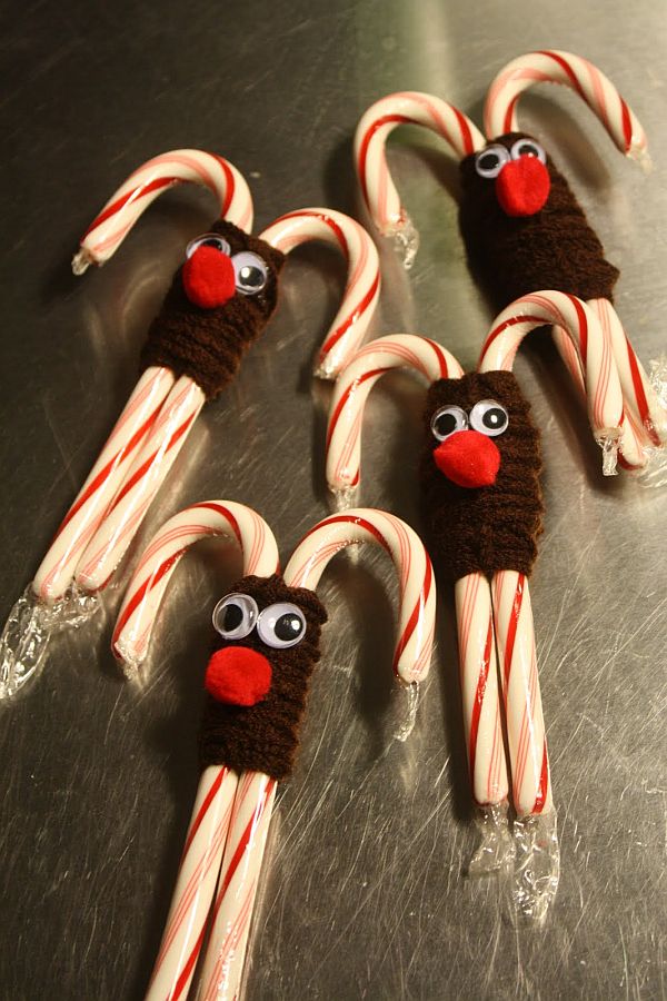 christmas-candy-cane-reindeer