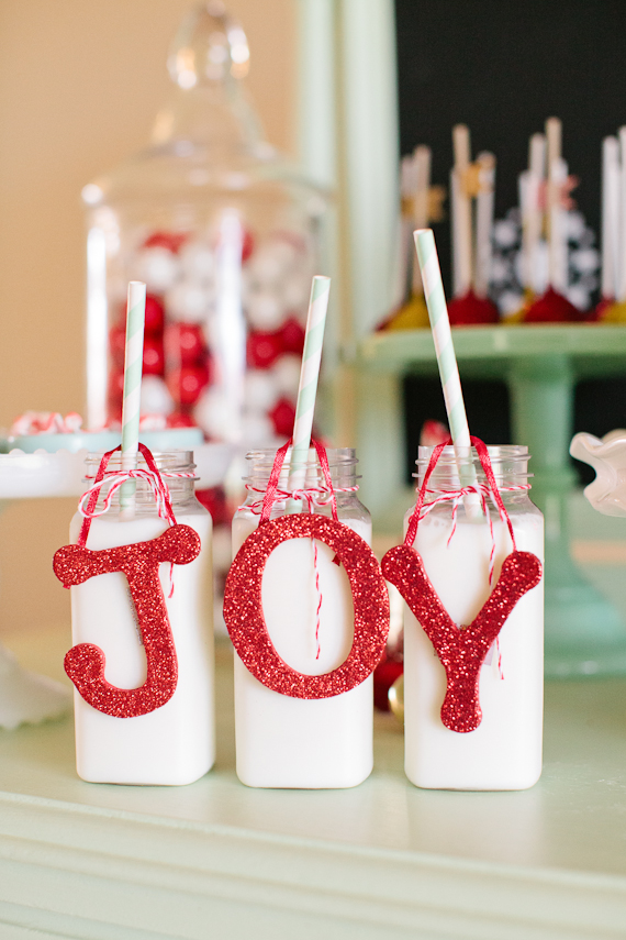 christmas-cookie-decorating-birthday-party-ideas