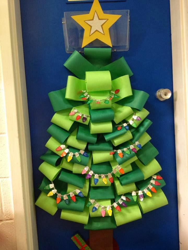 christmas-tree-classroom-door-decoration-ideas