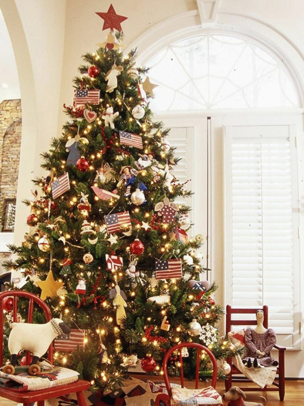 christmas-tree-decorating-ideas-with-country-flag