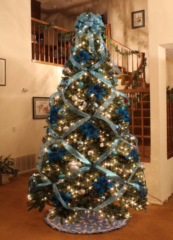 christmas-tree-with-ribbon-ideas
