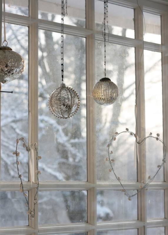 christmas-window-decor-ideas