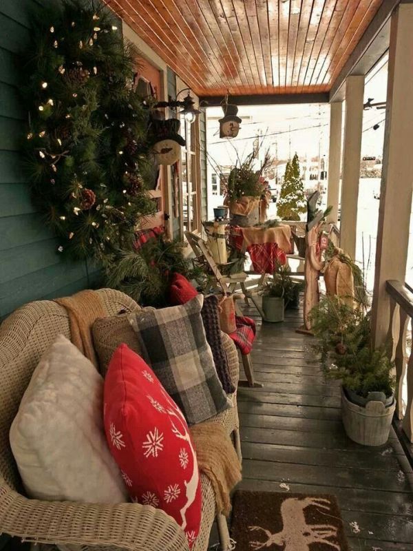 country-christmas-porch