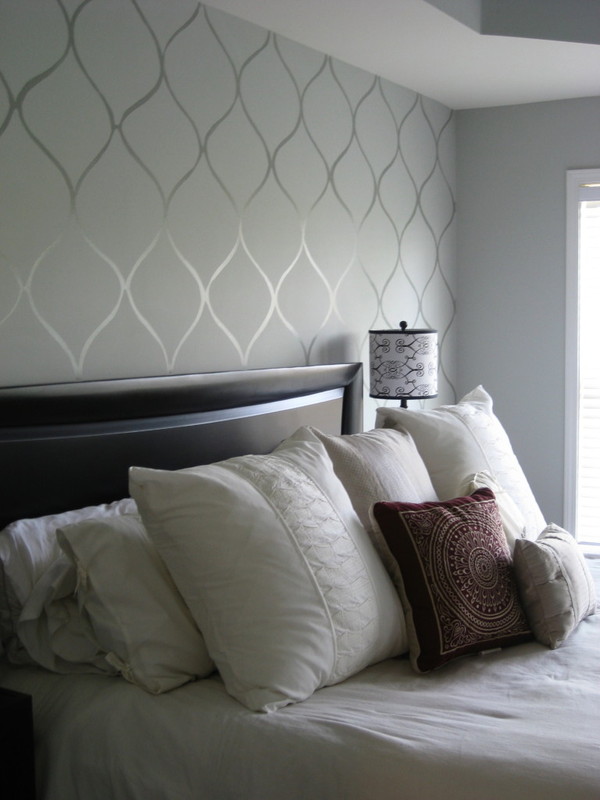 photos-of-accent-walls-paint-with-stencil