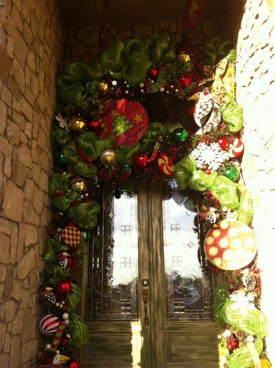 pinterest-christmas-door-decorations