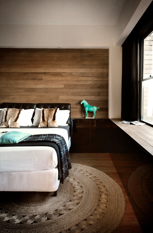 wood-accent-wall-master-bedroom-design-ideas